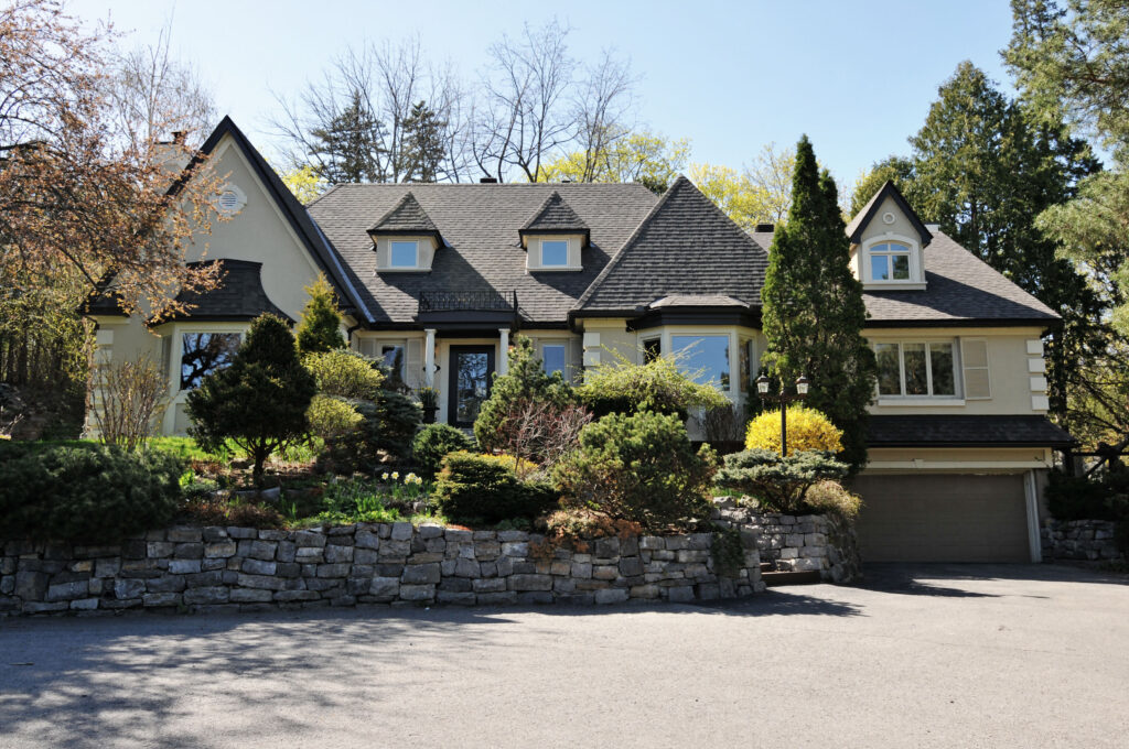 Outstanding Curb Appeal The Leading Ottawa Luxury Real Estate Brokerage